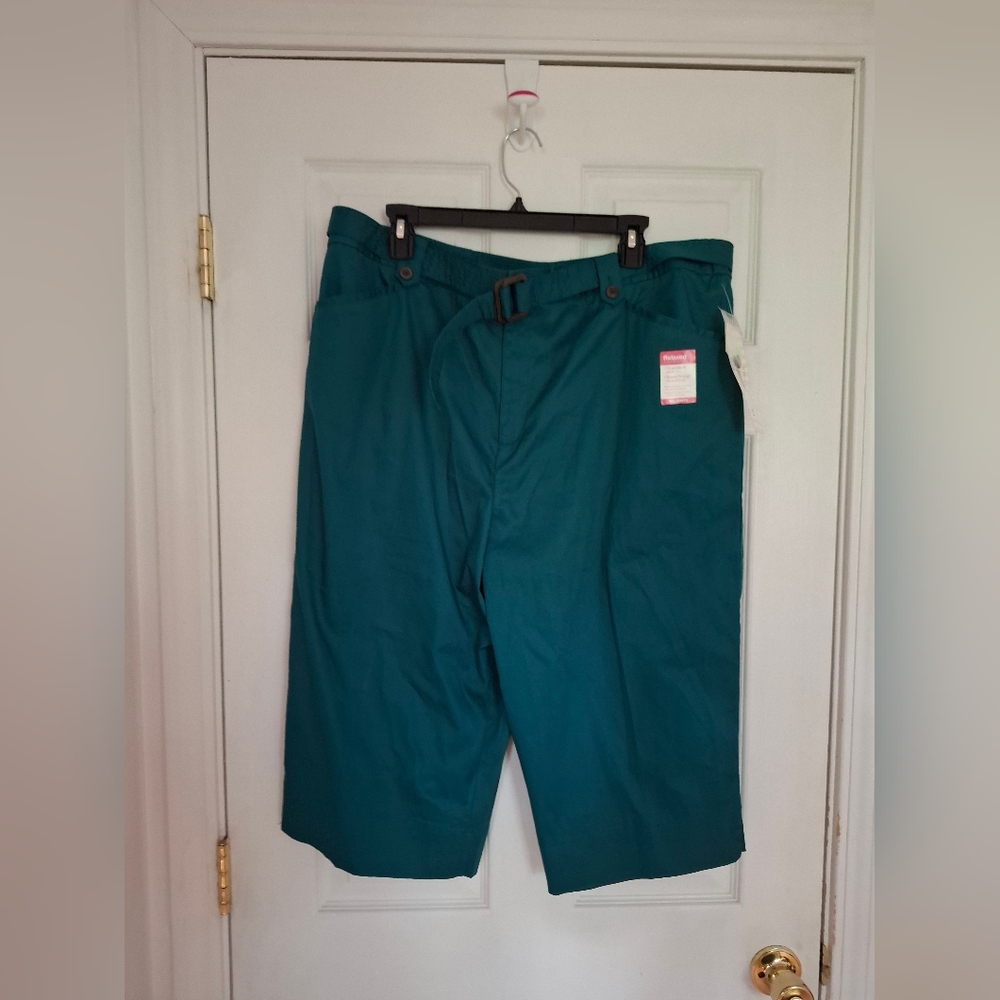 White Stag Wide Leg Crop Capri Pant Womens 18 Sage Green High Rise Cotton NWT